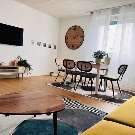 F4 Apartman Valence