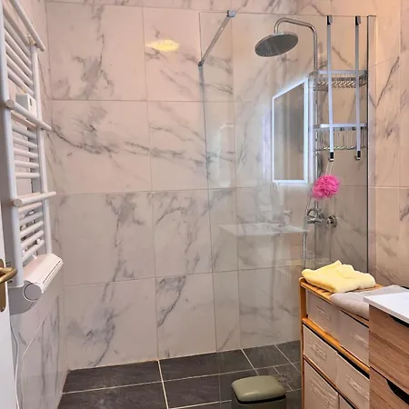 Apartman F4 Valence